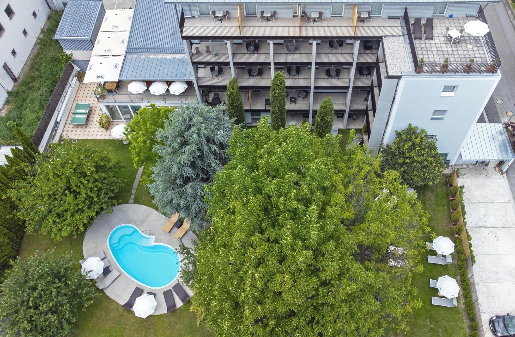 Hotel Parkhotel Zur Linde 4*