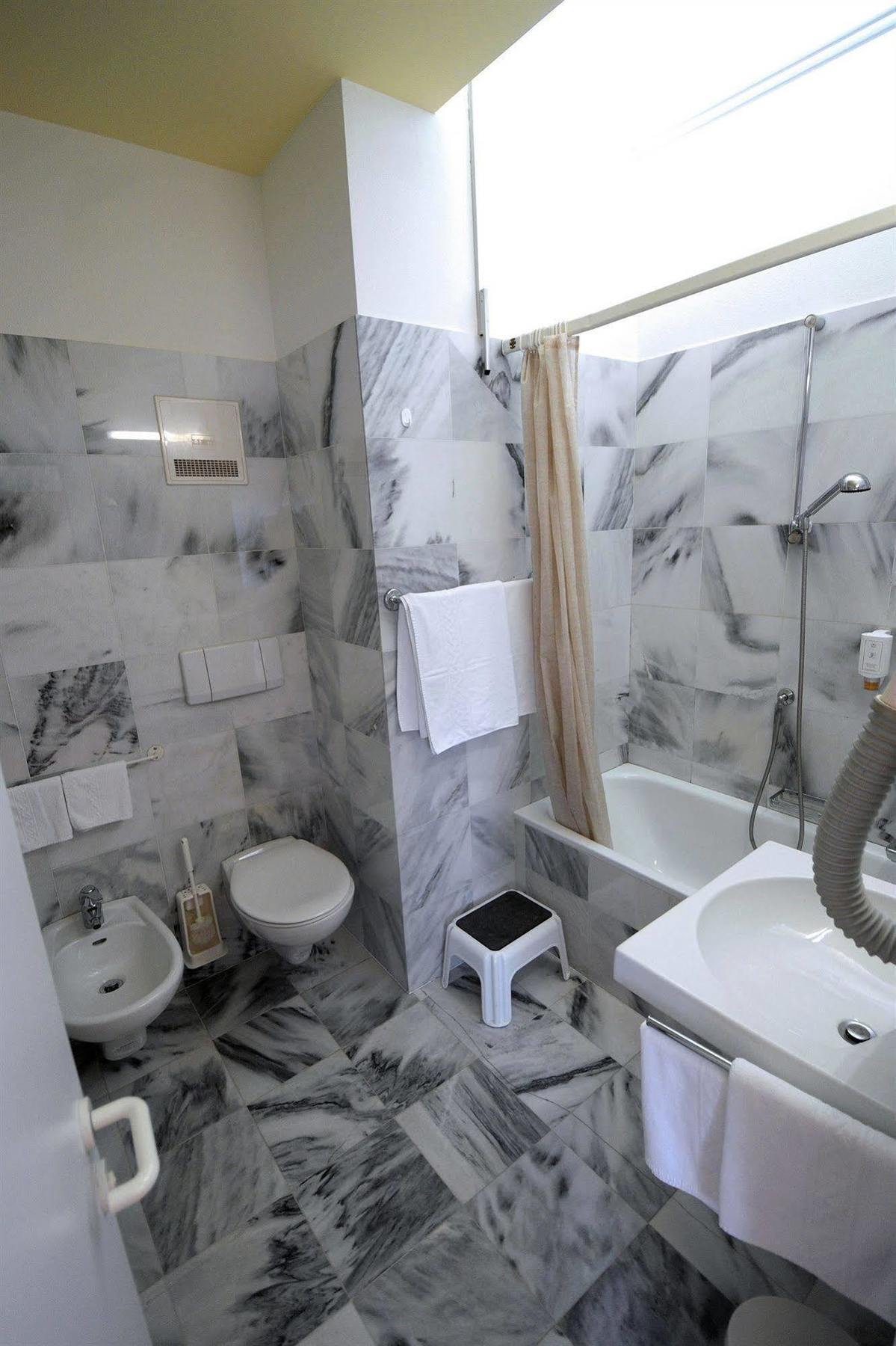 Parkhotel Zur Linde Silandro